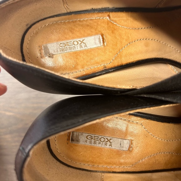 Geox women’s 7 black high heel booties - Picture 6 of 6